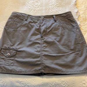Ladies skort